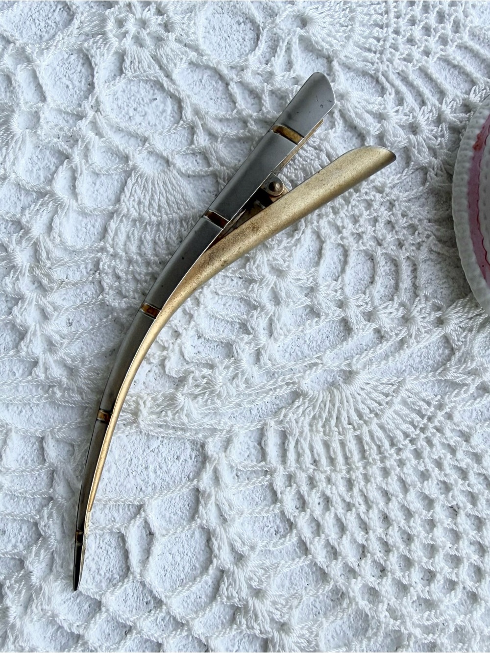Vintage 1990s Ficcare Maximas Large Hair Clip Large 6.5” Silver & Gold